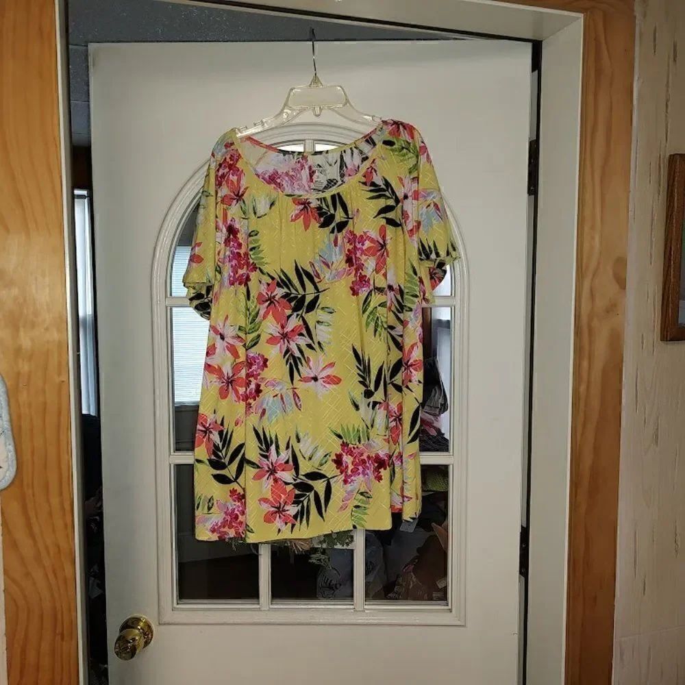Croft & Barrow Yellow Multi-Color Flowered Top Size Women's 2X
